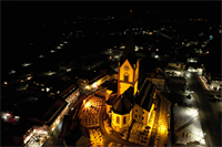 KW10 - Basilika bei Nacht, Foto Jonas Weigt